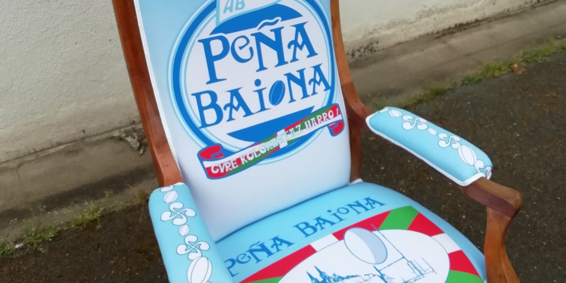 E76FB874-E57A-45C9-8FA4-6EC27530831C